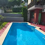 Sky View Вилла *